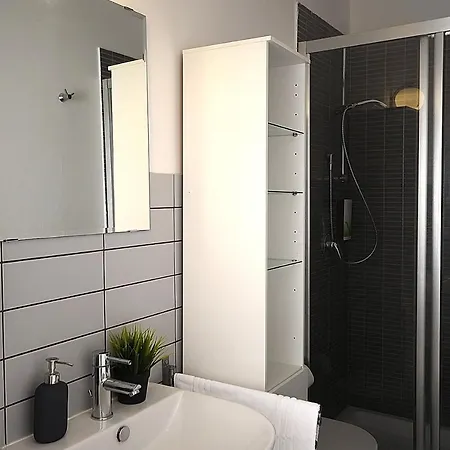 Appartement Vavilon *